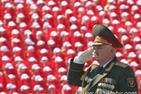 Фоторепортаж с парада ко Дню независимости Беларуси