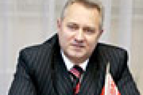 Главный милиционер Минска под разными никами общается на форумах