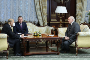 Лукашенко встретился с послом Китая в поисках «дополнительных путей сотрудничества»