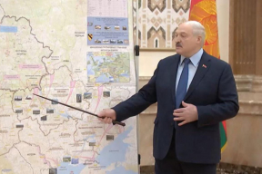 Лукашенко опроверг свои страшилки о нападении на Беларусь