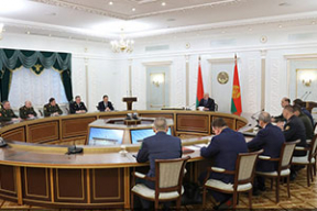 Лукашенко опасается переброски в Беларусь диверсантов
