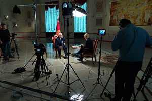 Надежда Лукашенко не сбылась: сколько минут BBC показала из часового интервью